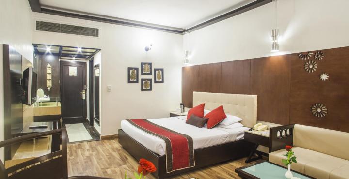 Hotel Maharaja Regency Ludhiana Bagian luar foto