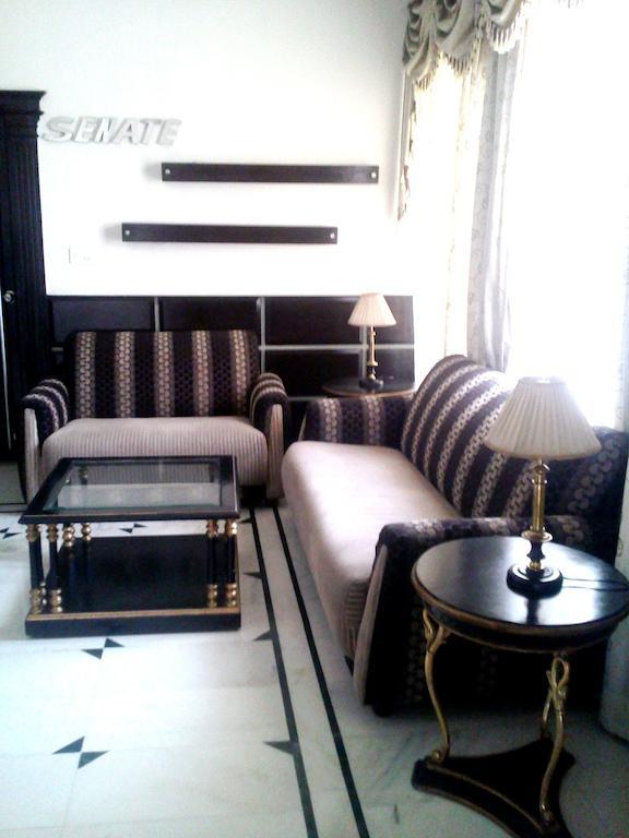 Hotel Maharaja Regency Ludhiana Bagian luar foto